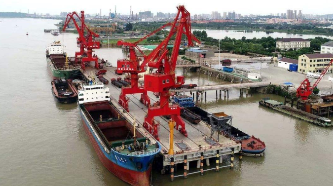 朝阳区概述露天料场港口封闭问题的实行方法